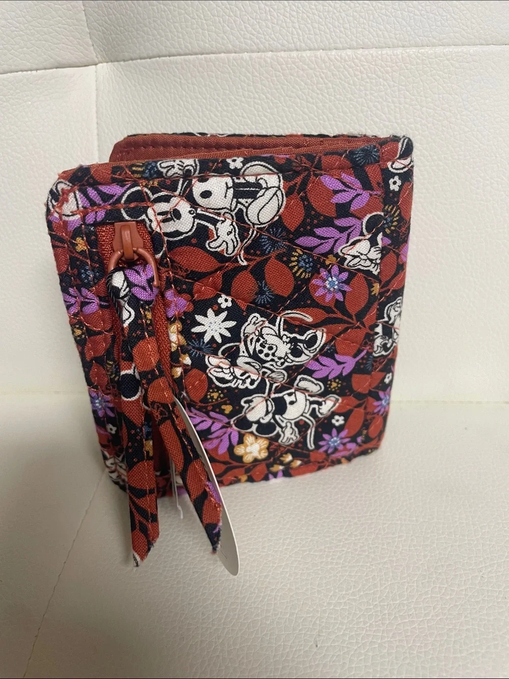 Vera Bradley x Disney Essential Small Wallet Mickey & Minnie’s Vine NWT - Picture 3 of 3